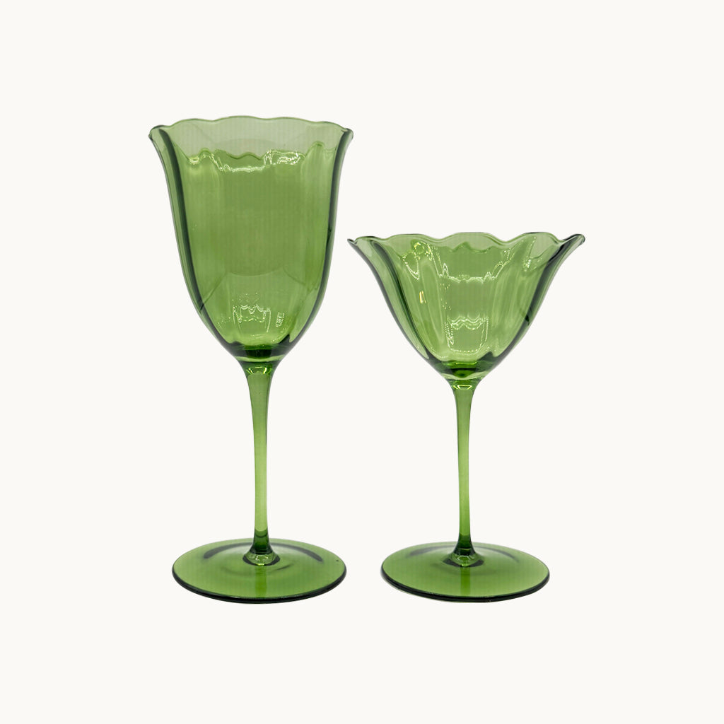 Lily green wine glass (set of 4)