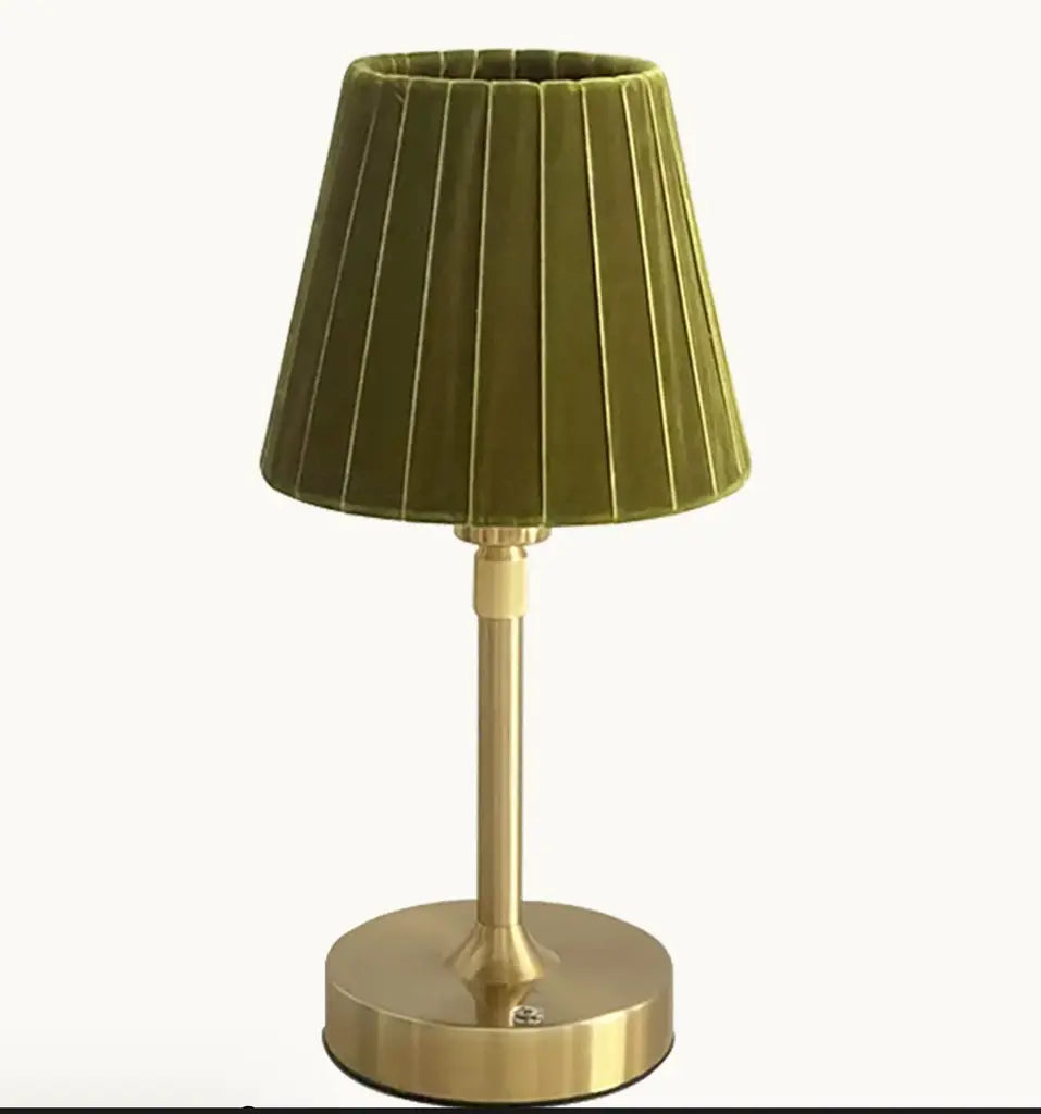 Fabric Shade Lamps for a Beautifully Lit Table