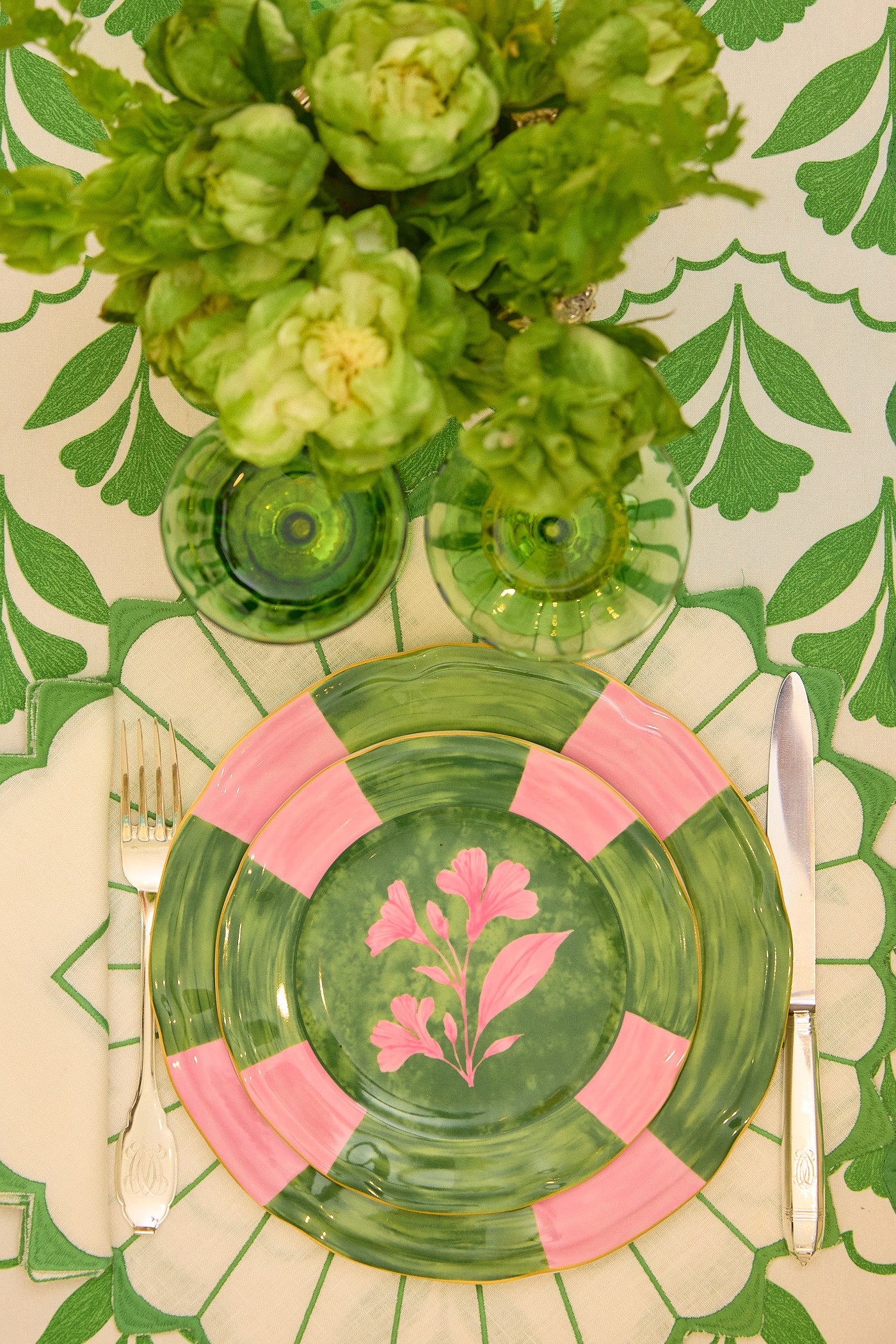 How to Style Lily Green Glasses at Every Gathering