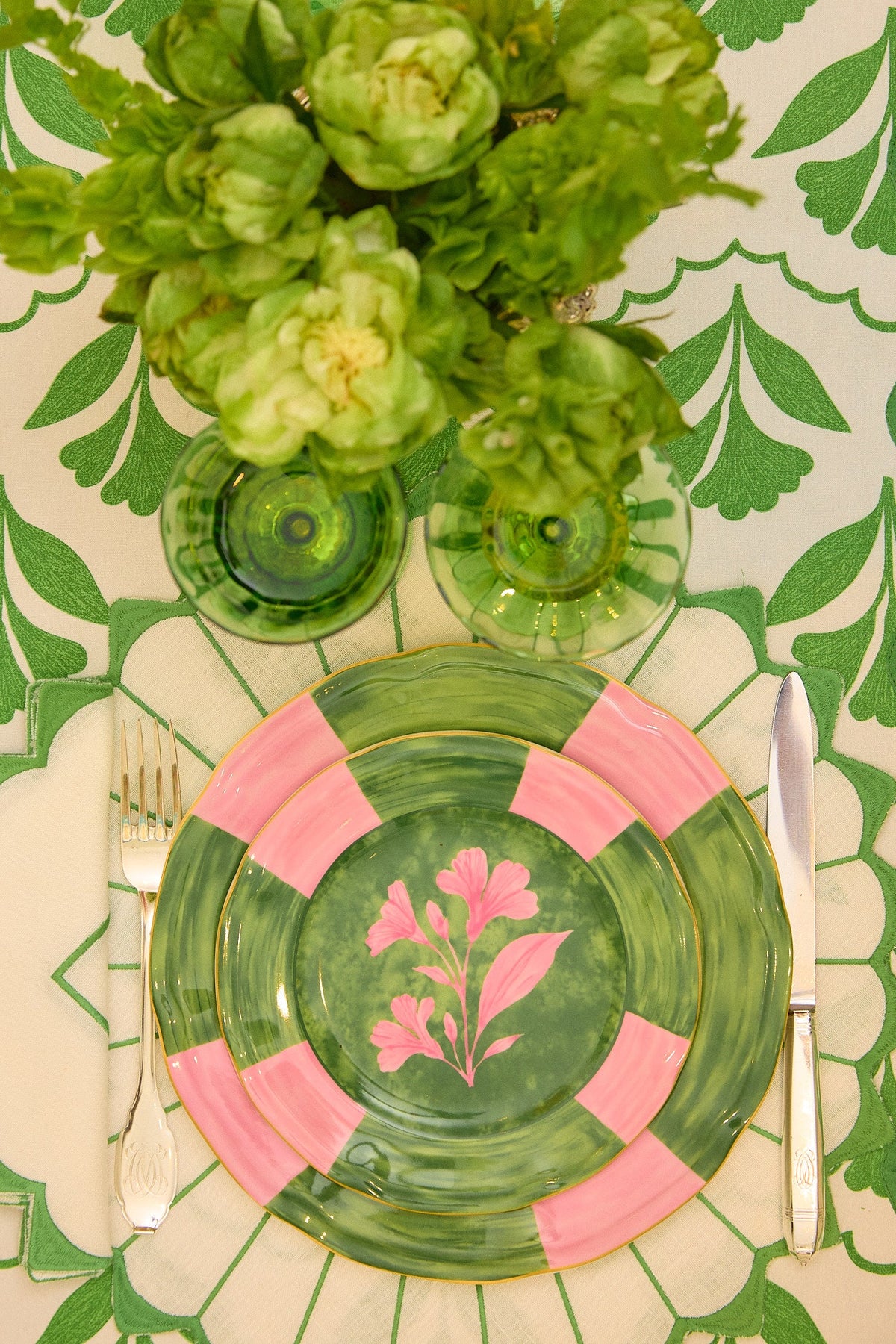 How to Style Lily Green Glasses at Every Gathering by Duggan Society
