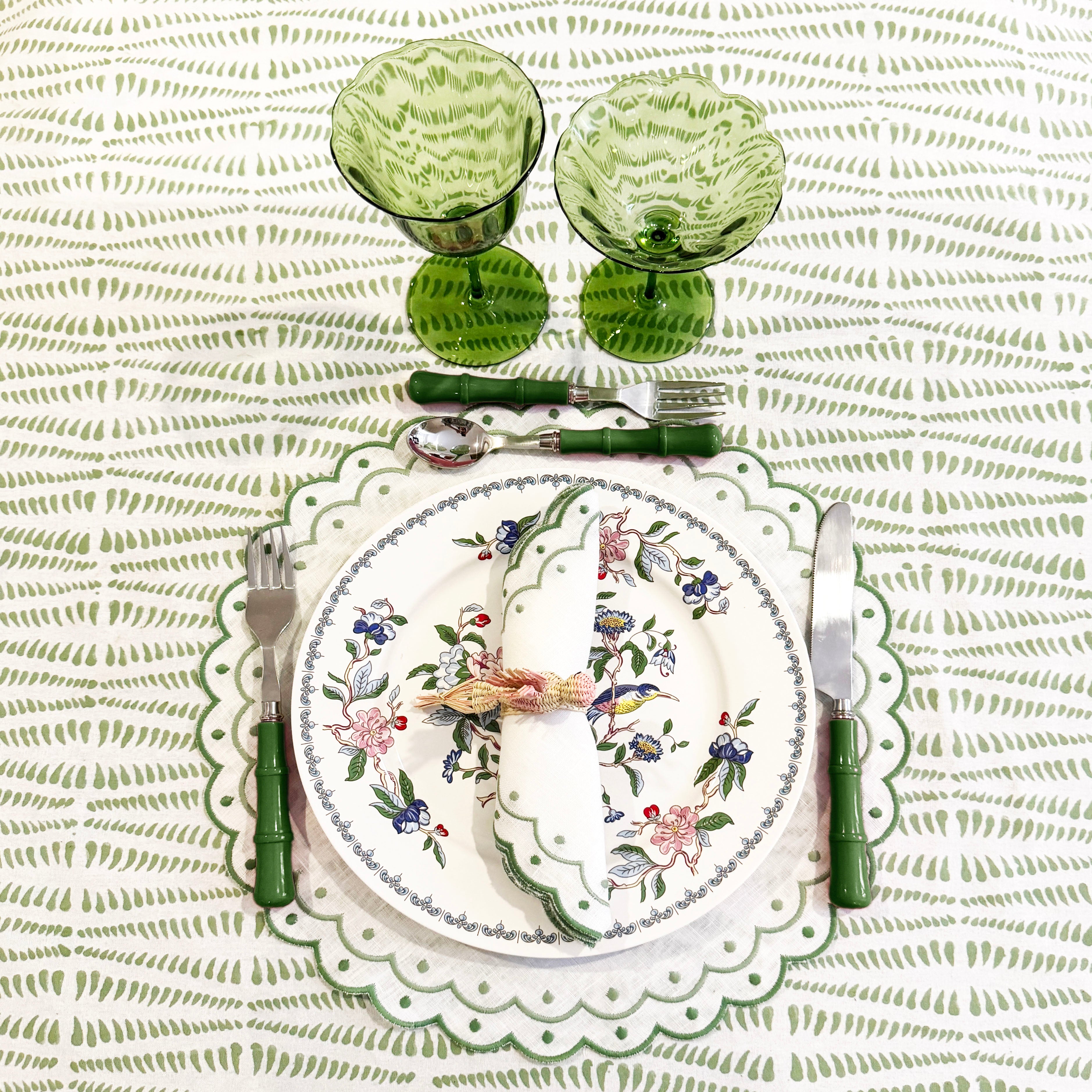 CARMEN GREEN LINEN PLACEMAT (SET OF 4)